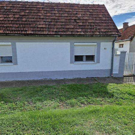 Kuca Na Dan Apartment Sid Exterior photo
