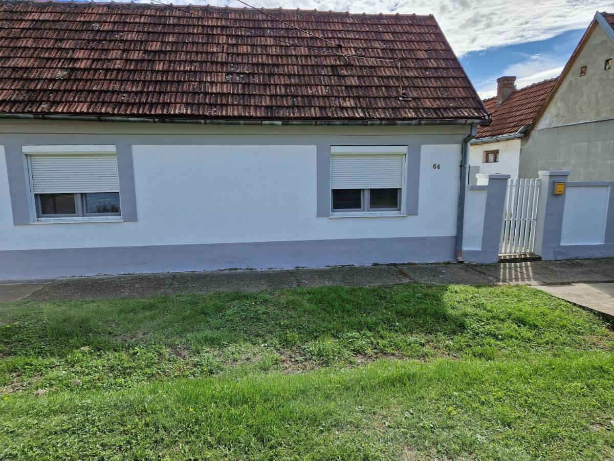 Kuca Na Dan Apartment Sid Exterior photo